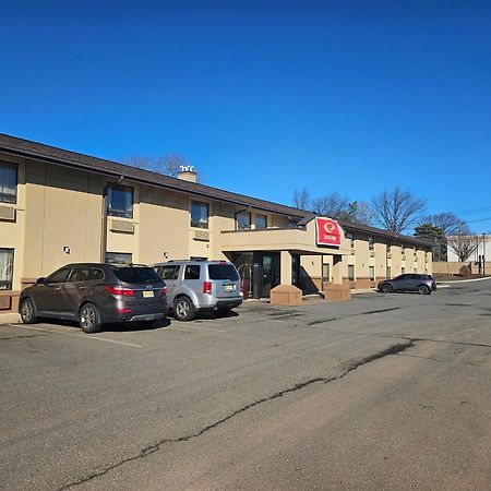 Econo Lodge Woodbridge Iselin Exteriör bild