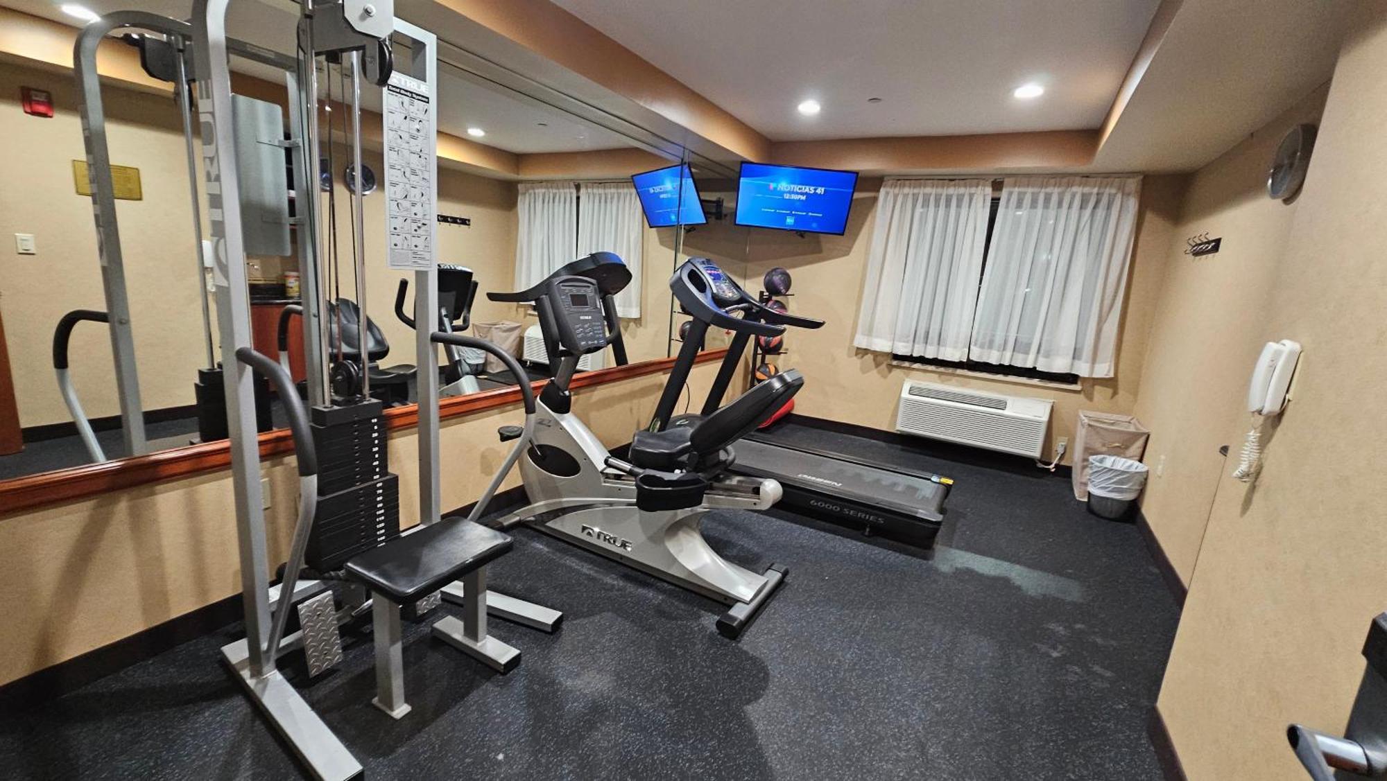 Econo Lodge Woodbridge Iselin Exteriör bild