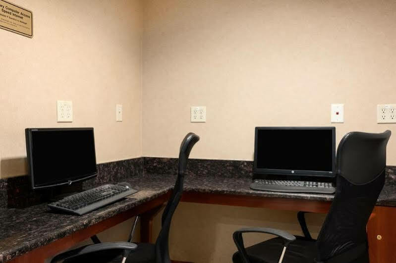 Econo Lodge Woodbridge Iselin Exteriör bild